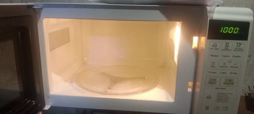 Микроволновка LG
