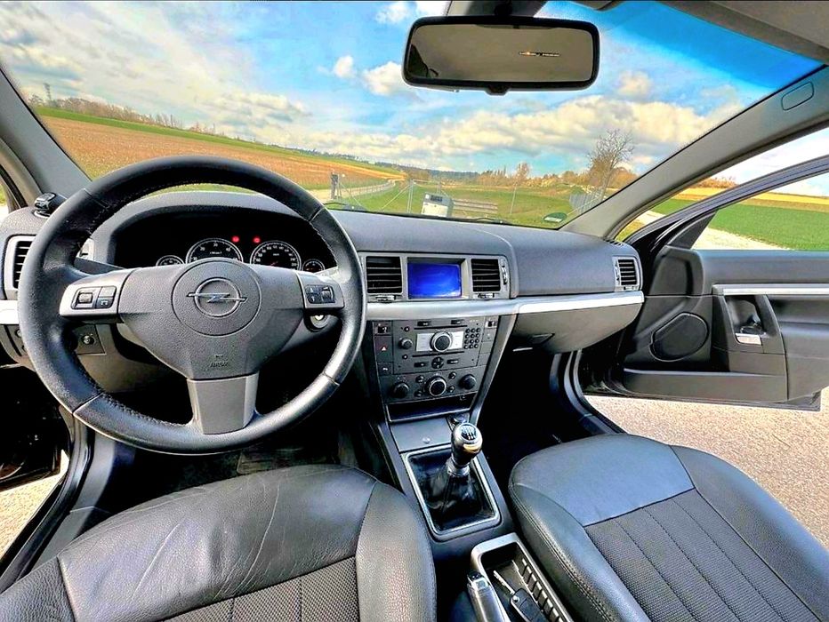 Opel Vectra 1.9 CDTI 2008 150 cai