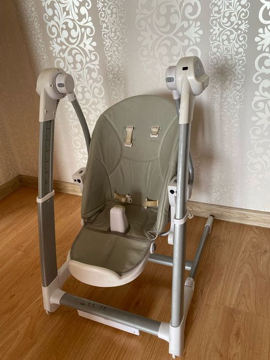 Детский стульчик для кормления