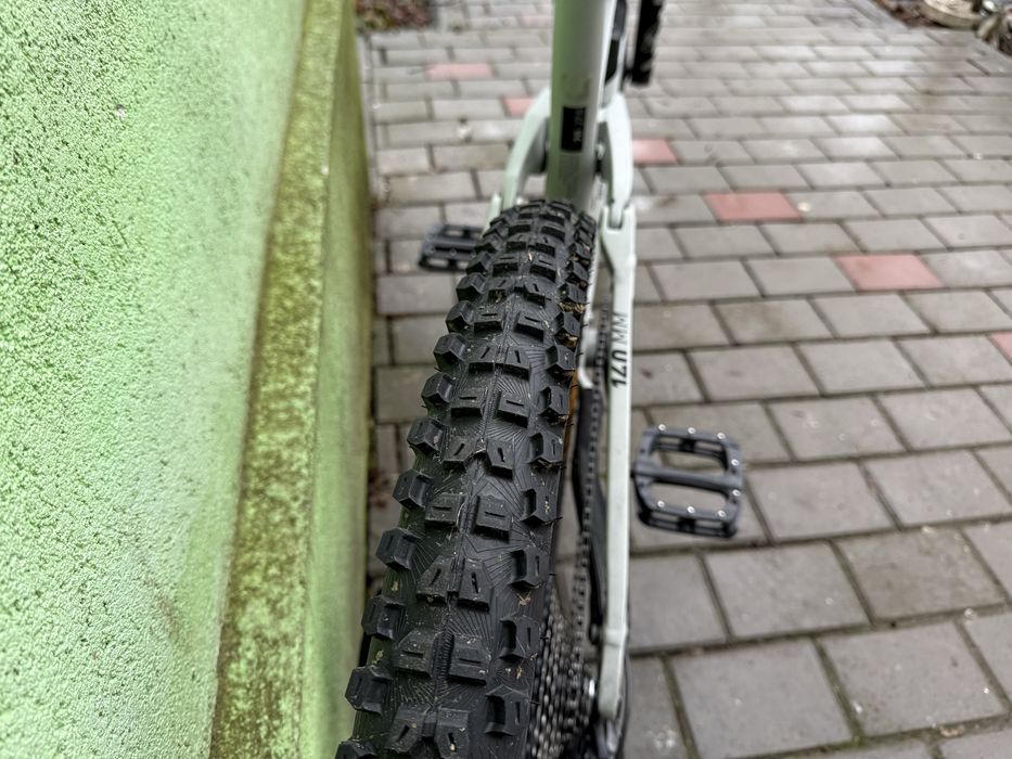 Cube Stereo 140 HPC Race Carbon L