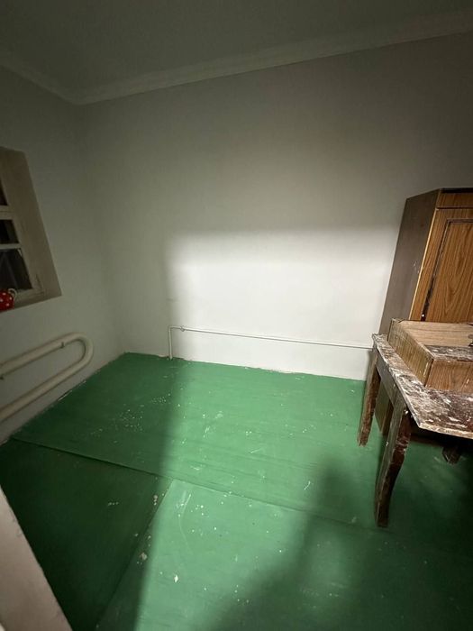 Срочно продаётся 2 комнатная квартира Массив Водник Бектемирский район