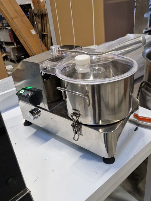 70 л електрически тиган, италиянски,5800лв с 6м гаранция
Справка - BRE