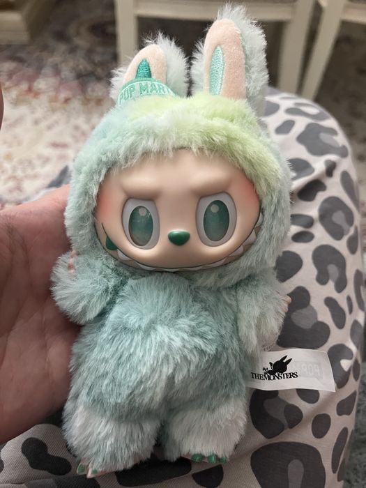 Продам Лабубу, 2 шт