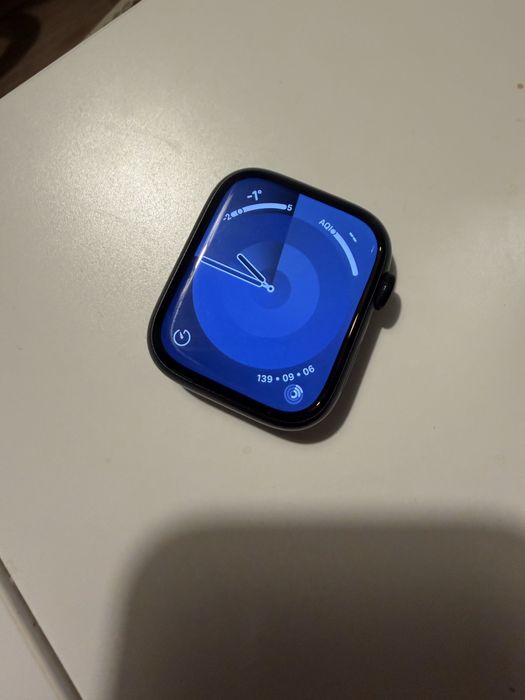 Apple Watch seria 8 44mm