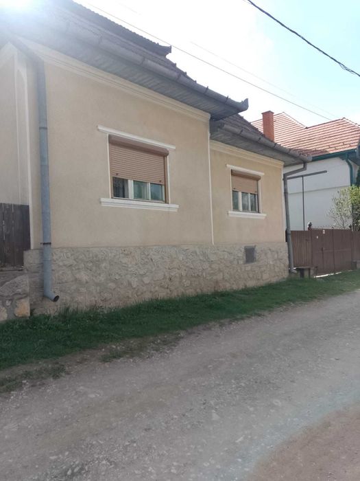 Casa De Vanzare In Comuna Rimetea Jud Alba