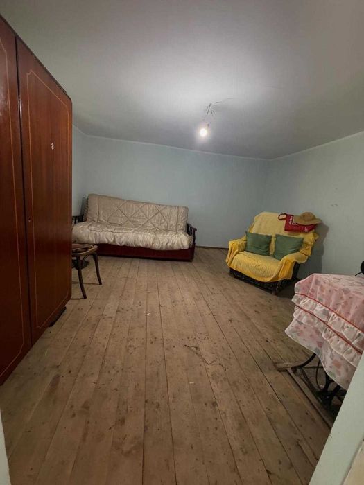 Vand casa batraneasca cu teren aferent de 855 in centru la Sarata