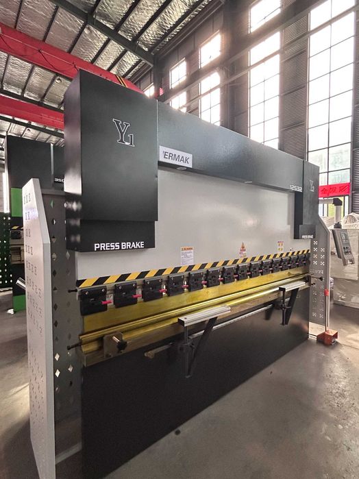 Листогиб ЧПУ 63Tx2500 (новая) / Listogib stanok 63Tx2500