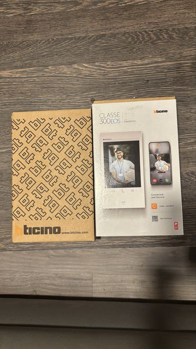 Продавам видеодомофон BTicino Classe 300EOS with Netatmo – Нов