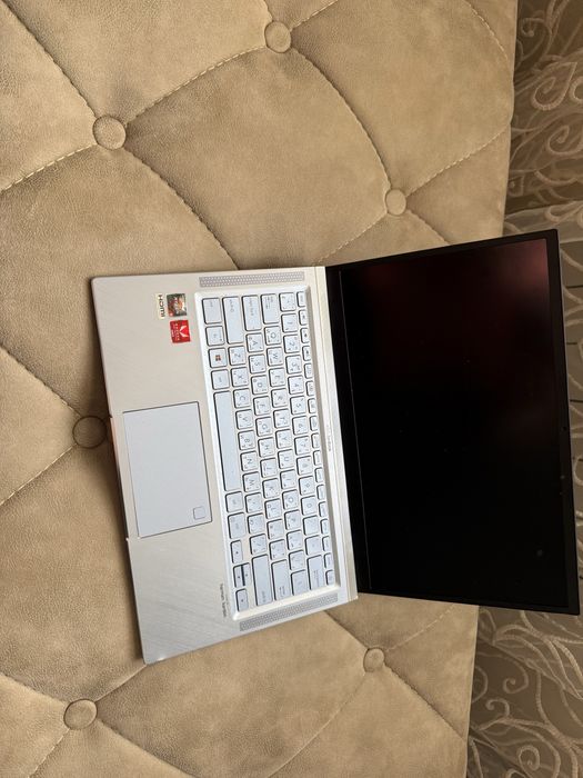 Ноутбук ASUS Zenbook