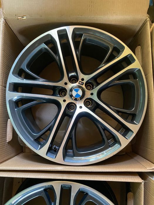Jante originale Bmw pachet M R20 in doua latimi
