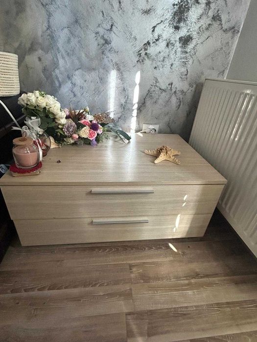 Vand mobila de living in stare buna