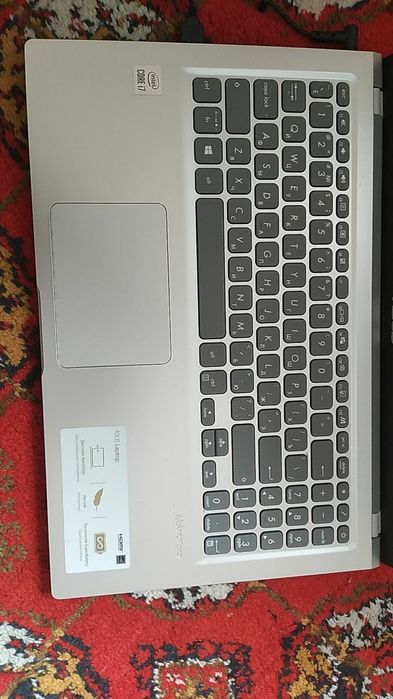 Noutbook asus core i 7