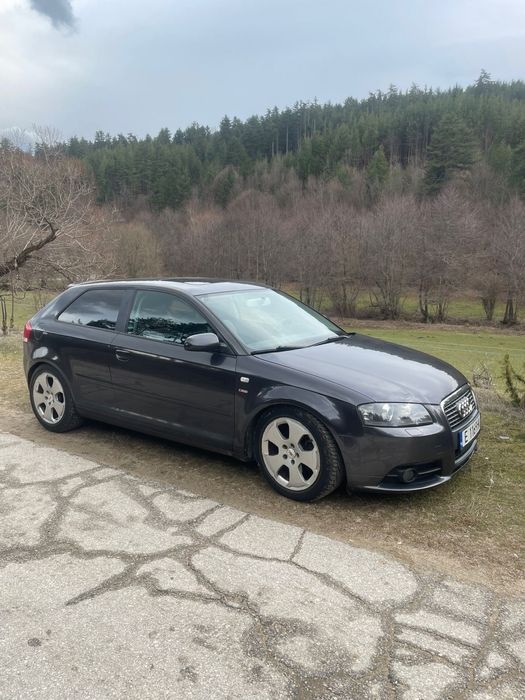 Audi A3 автомобил