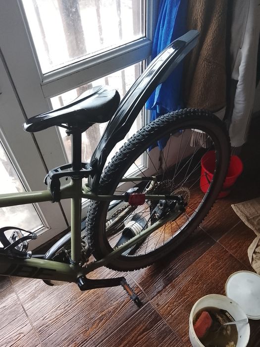 Vând bicicleta Cube