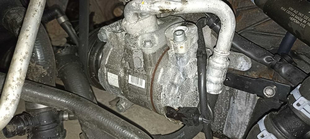 Compresor aer conditionat VW AG compresor clima VAG 5N0820803F