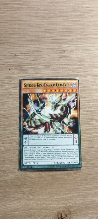 Карта на Supreme King Dragon Odd-Eyes