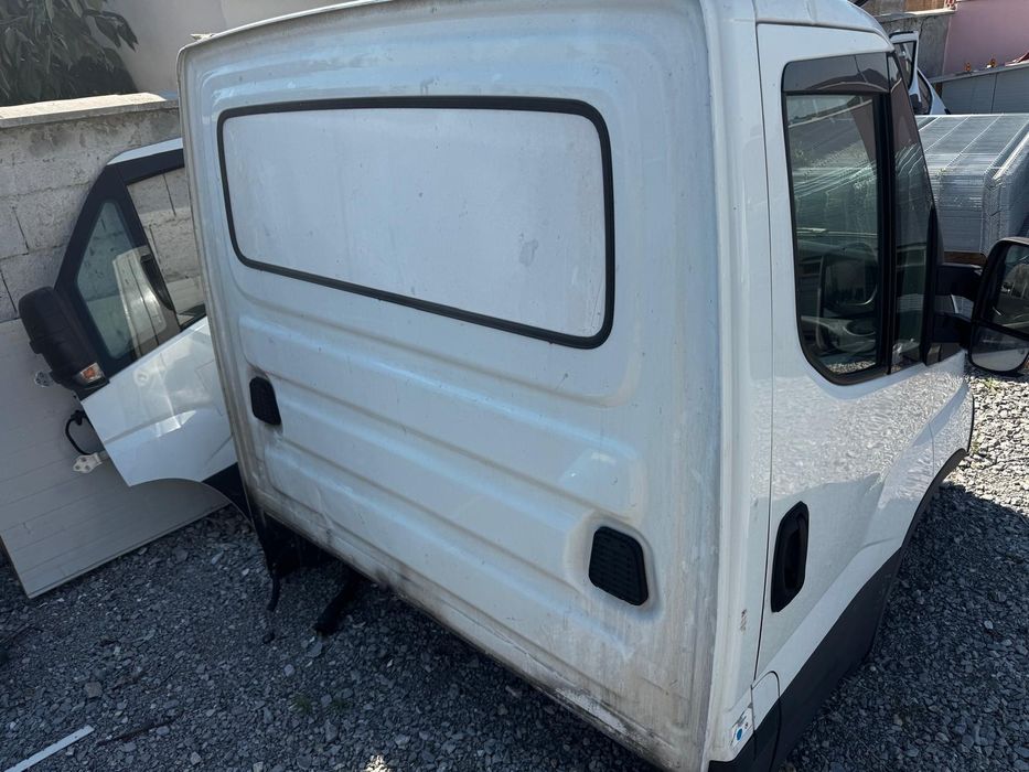 Vând cabina pentru Iveco 2015-2024