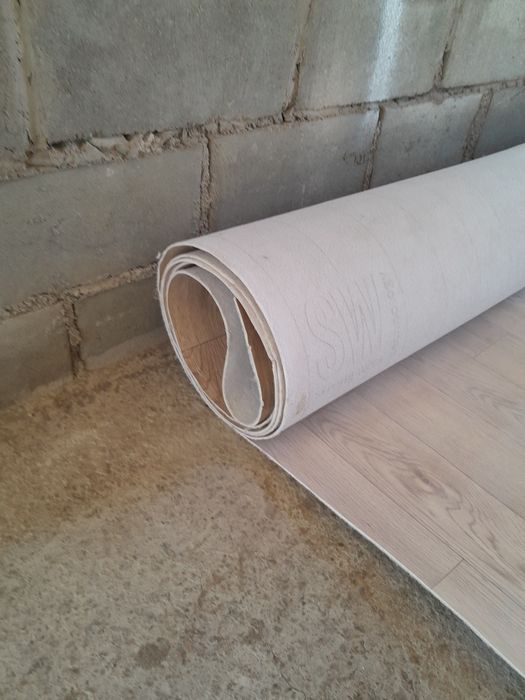 Продам линолеум хороши состояние