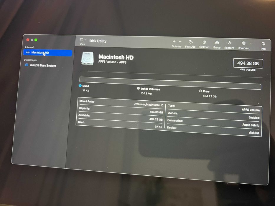 MacBook Pro 14" 16GB RAM 500GB