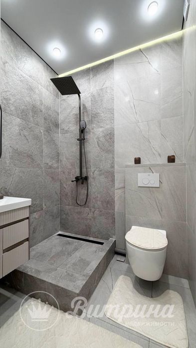 GOLDEN HOUSE, OZMakon, 2-х комнатная квартира с ремонтом