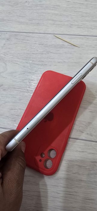 Iphone 11 64g  77%