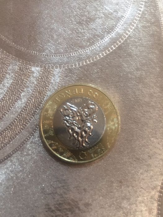 Продам монеты100тенге