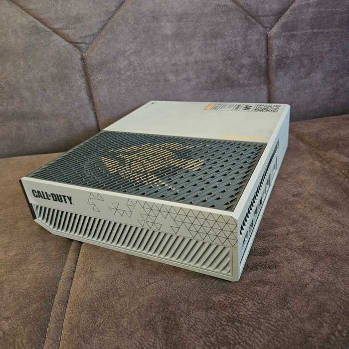 XBOX ONE 1TB Call of Duty Advanced Warfare+ 4 игри PS5 PS4 PlayStation