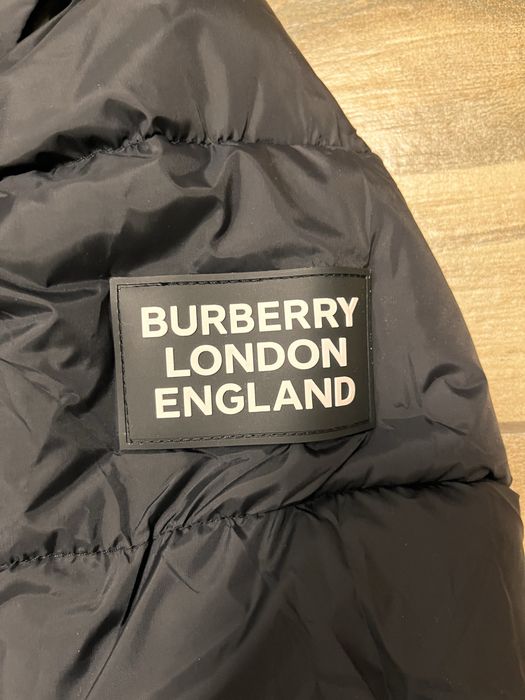 Geaca Burberry cu puf