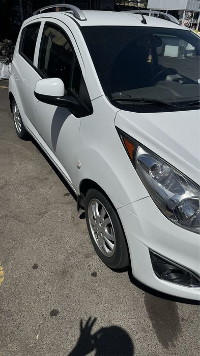 Spark sotiladi sastayna zor