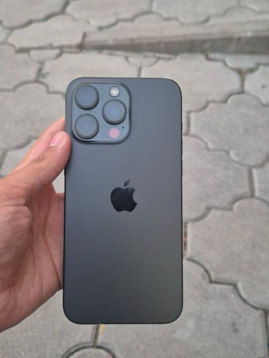 iPhone 15 Pro Max