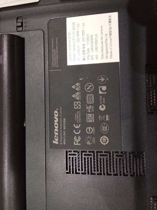 Лаптоп Lenovo Лаптоп