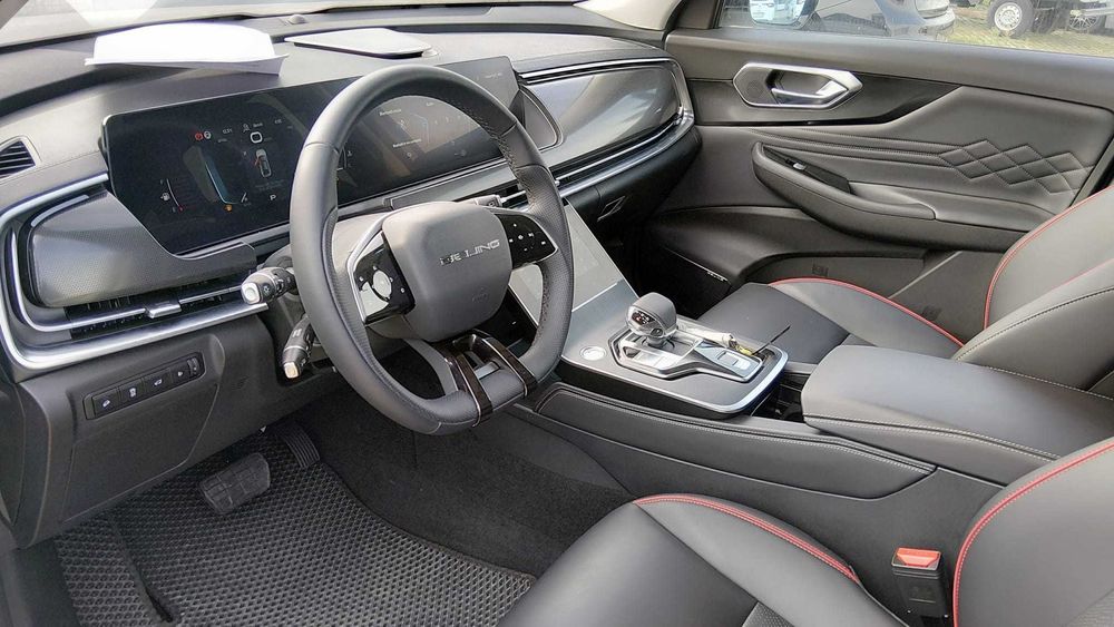 Baic X75 Luxury 1.5 benzina, NOU