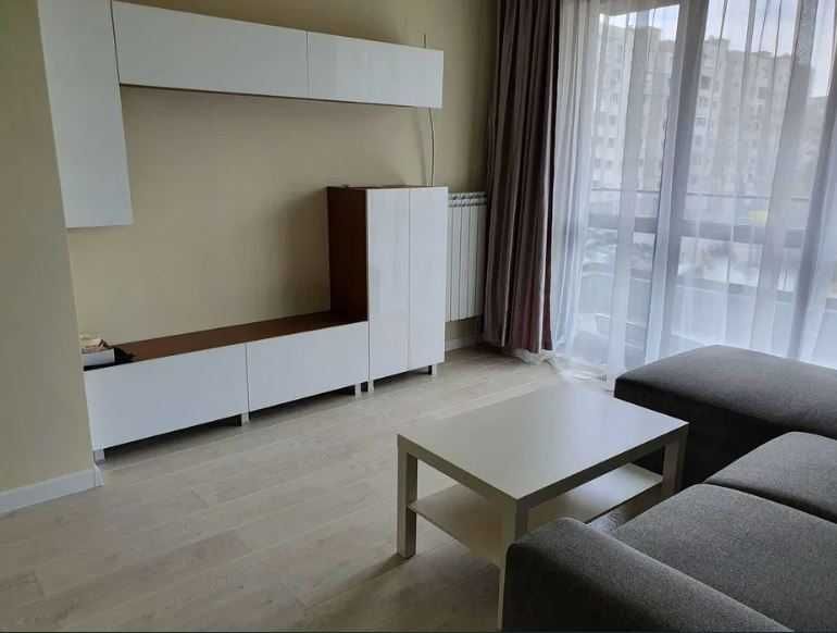 Дава се под наем Тристаен апартамент в София, Надежда 3 - 95 кв.м за 650 € - Снимка #1