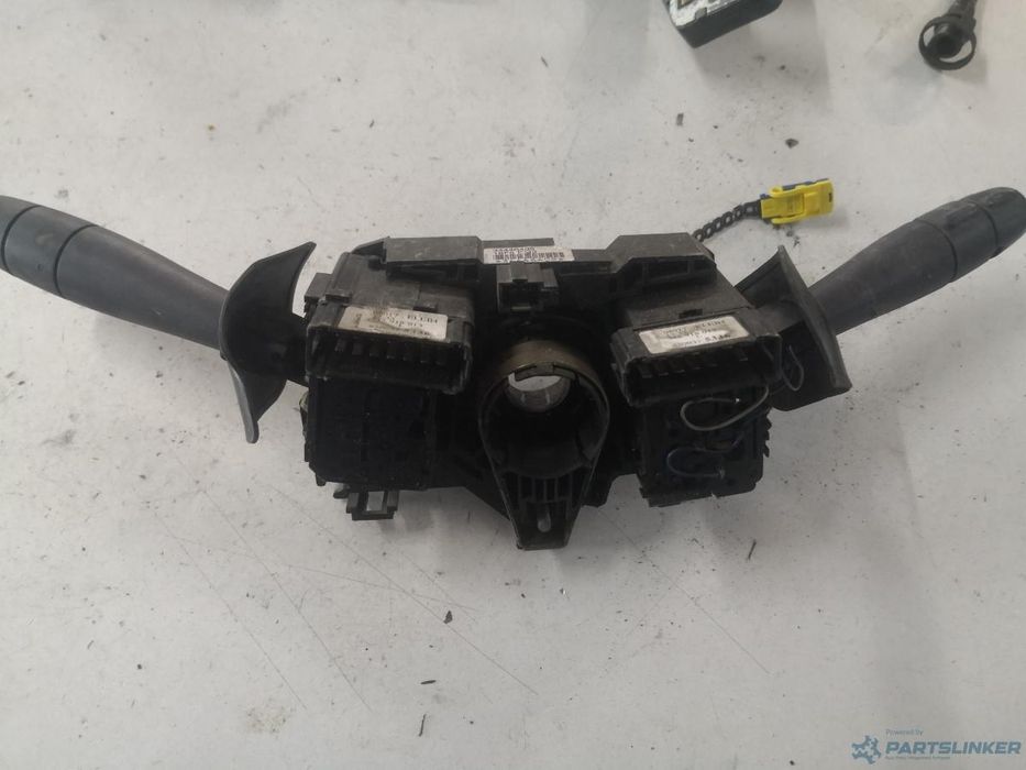 Ansamblu Manete Dacia Logan (Ls_) [ 2004 - > ] Oem 8200375336