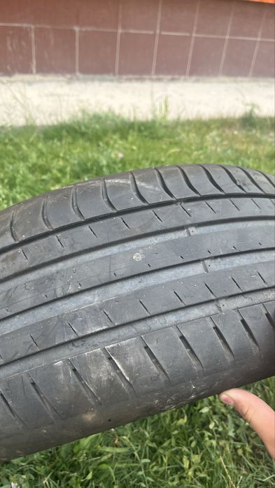 215/55R17 TRIANGLE