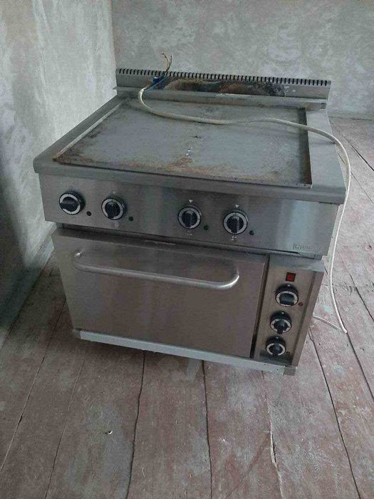 Плита электрони сотилади