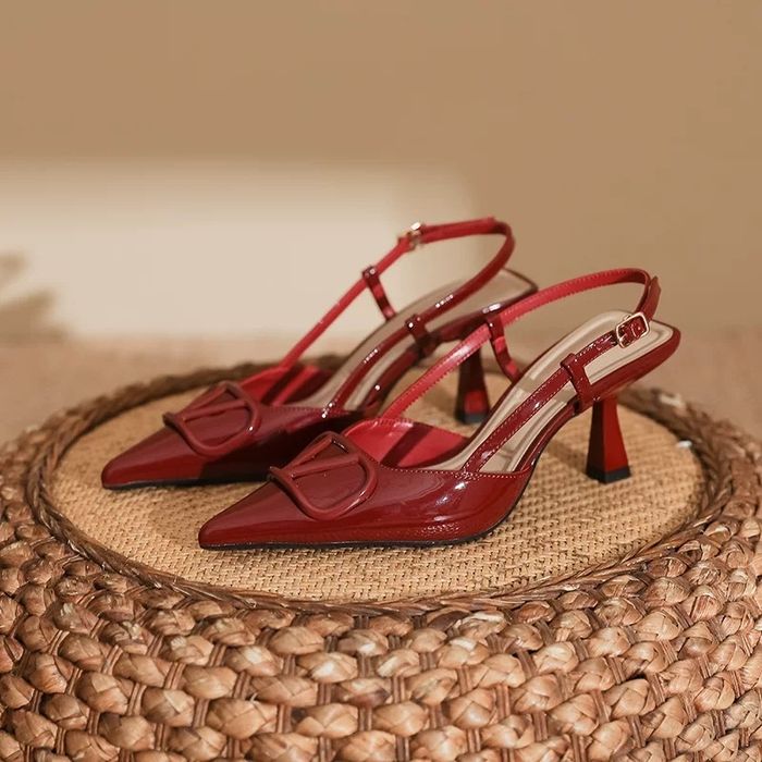 Модные босоножки