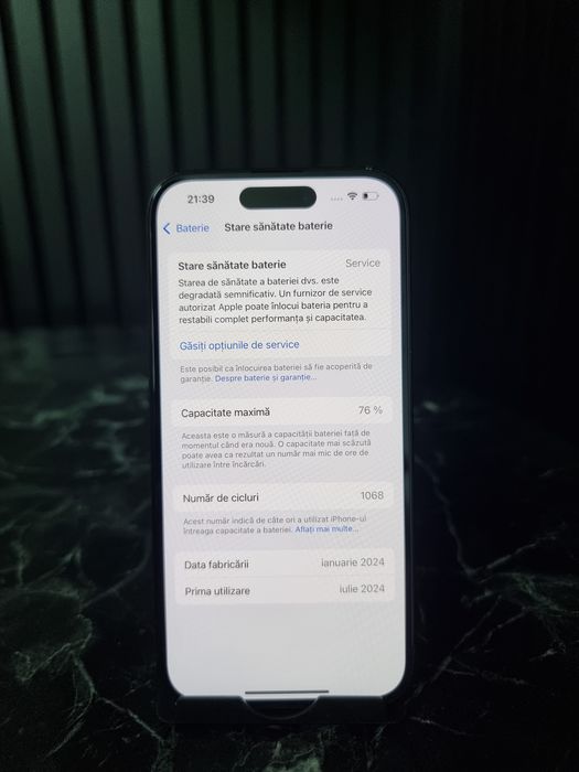 Noble Amanet - iPhone 15, 128GB, 76%
