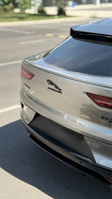 JAGUAR I-PACE EV400S (электромобиль с пробегом 47000км±)
