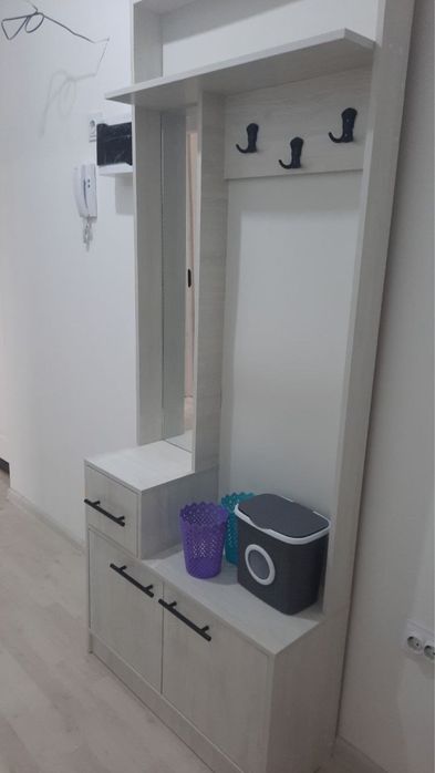 Prixojka mebel kiyim uchun shkaf mebel na zakaz