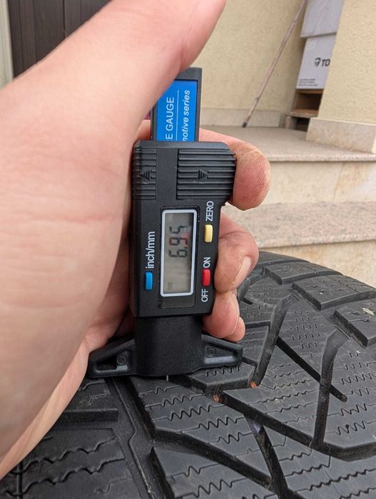 2 anvelope iarna Dunlop Winter Sport 285 40 R20 108V ca Noi