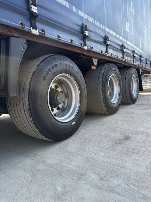 Мерседес актрос отличный состояние