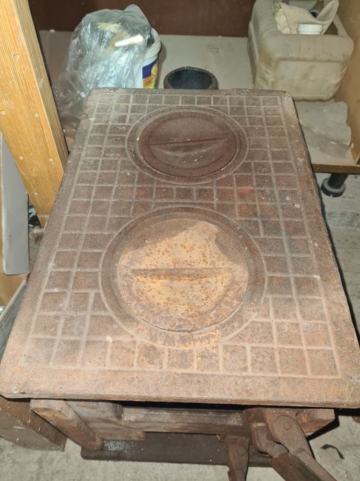 Продам чугуную печь