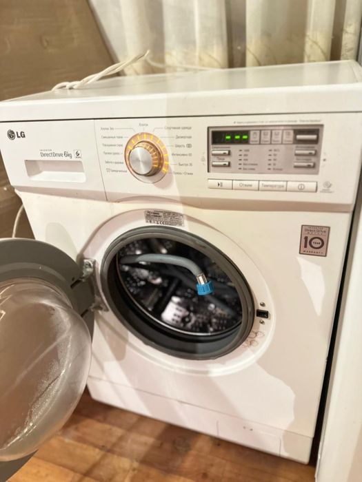 Продам Холодильник Indesit