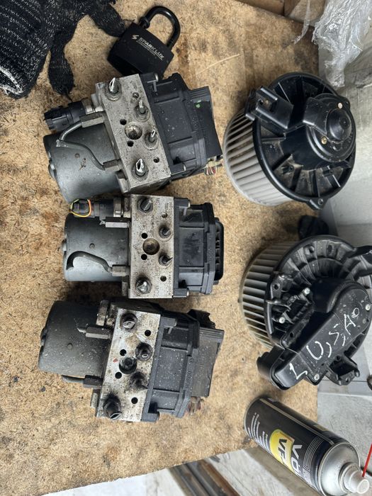 Блок АБС Тойота Авенсис т250