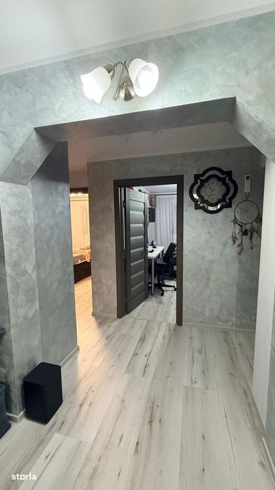 Apartament 4 camere Parcul Curcubeului , etaj 3 , renovat
