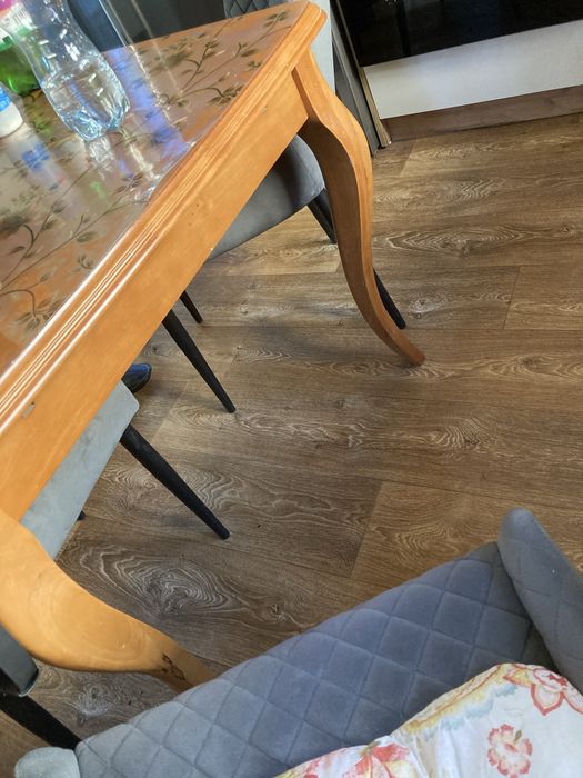 Разтегателна трапезна маса