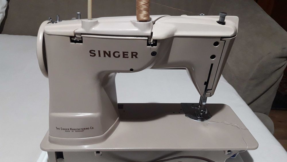 електрическа шевна машина  Сингер  401  G  13