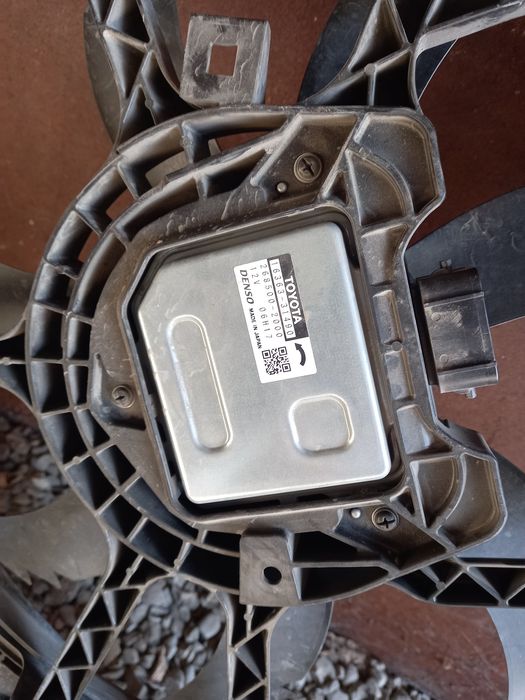 Продается вентилятор на камри