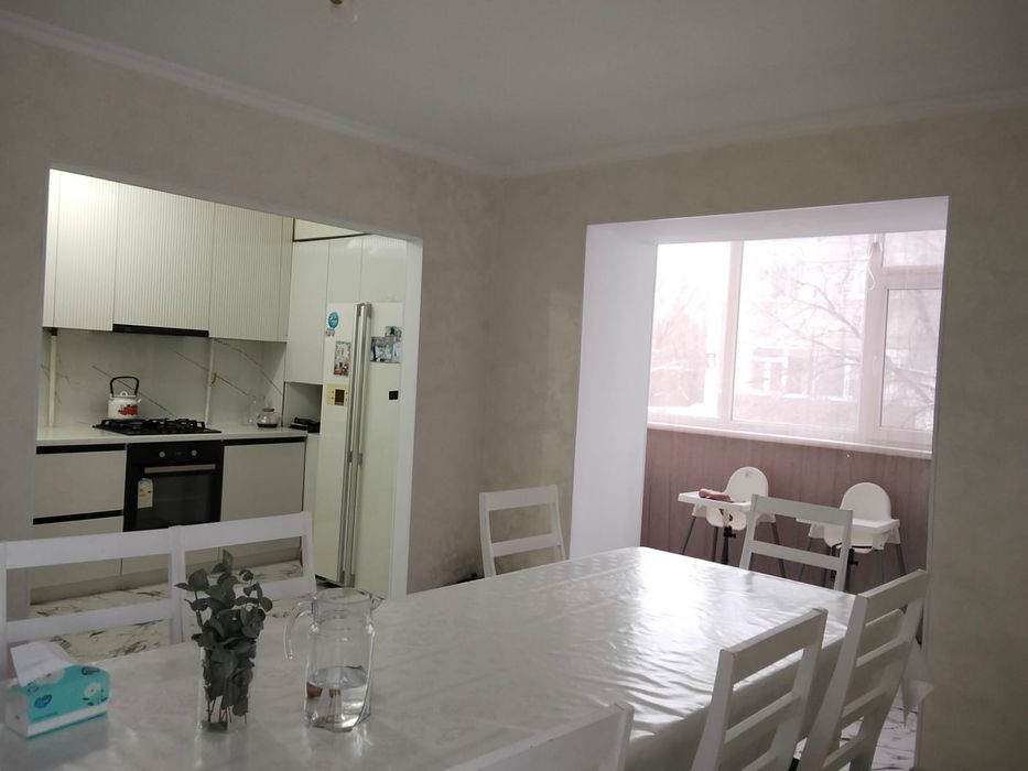 Продам квартиру 4 ком